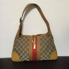 【最終値下げ】GUCCI バック ※即購入はご遠慮ください。のサムネイル
