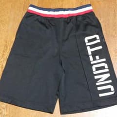 【送料込】UNDEFEATED バスケットボール ショーツ Mサイズのサムネイル