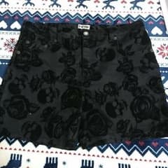 ショートパンツのサムネイル