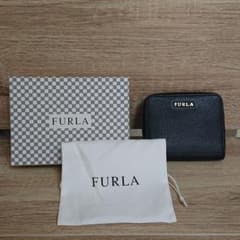 FURLA 折り財布のサムネイル