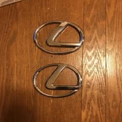 200系ハイエースLEXUSエンブレムのサムネイル