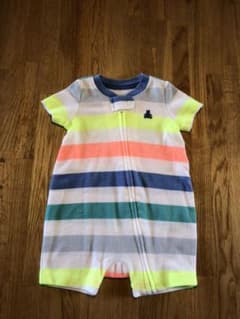 gap  ロンパースのサムネイル