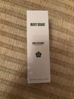 MARY QUANT ボーンイエスタデイ マッサージジェルのサムネイル