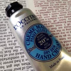 L'OCCITANE ♡ シア ハンドクリームのサムネイル