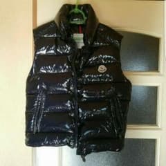 MONCLER　モンクレールのサムネイル