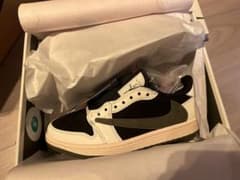 AIR JORDAN 1 LOW OG SP × Travis Scottのサムネイル