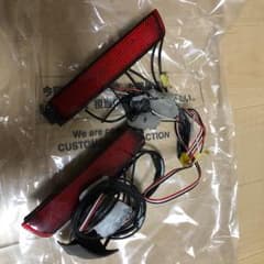c25 セレナ ハイウェイスター LEDリフレクターのサムネイル