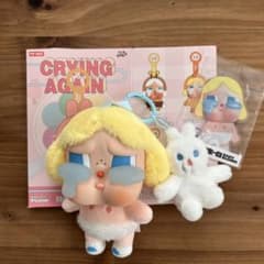 POP MART CRYBABY Crying Again ぬいぐるみのサムネイル
