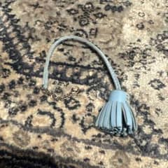 【セール】 HERMES エルメス カルメンチータ　ブルー　チャーム　ボンボン HERMES エルメス カルメンチータ ブルー チャーム ボンボン - メルカリ