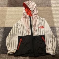 ノースフェイス キッズ ウィンドブレーカーのサムネイル