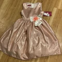 新品タグ付きドレス約140センチのサムネイル