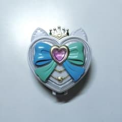 シャイニーキャッツパクト なりきりプリキュア3 わんだふるぷりきゅあのサムネイル
