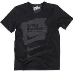 期間限定！コムデギャルソン ナイキ Tシャツ お値下げしました！のサムネイル