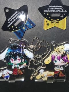 あくねこ　バスティン　ロノ　シナモロール　スタンド付きアクリルキーホルダーのサムネイル