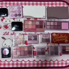 【総額10万円超】コスメ大量まとめ売り CLIO・hince・AMUSE等のサムネイル