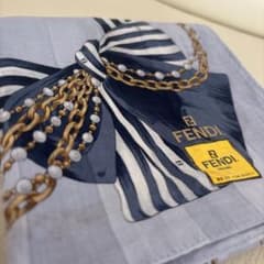FENDI フェンディ 大判ハンカチ ミニスカーフ リボン - メルカリ