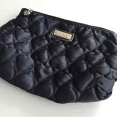 MOSCHINO化粧ポーチのサムネイル