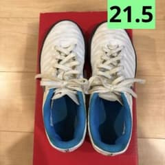 【21.5】NIKE TIEMPO トレーニングシューズ ホワイト/ブルーのサムネイル