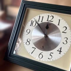 CITIZEN　シチズン　掛け時計　ヤングクロック　ポップ調　昭和レトロ　展示品 シチズン 昭和レトロ 時計 リビングクロック 緑 掛け時計 スクエア