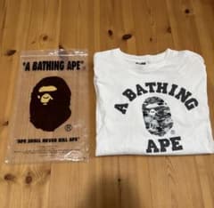 尾*神様 A BATHING APE Tシャツ ホワイトのサムネイル