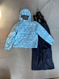 子ども用スキーウェア 上下セット 雪の結晶デザインのサムネイル