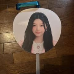 ILLIT GlitterDay うちわ WONHEEのサムネイル