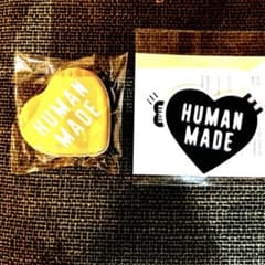HUMAN MADE ハート型缶ケース＆ピンズセットのサムネイル