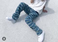 期間限定値引Supreme Frayed Logos Regular Jeanのサムネイル