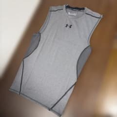 UNDER ARMOUR ノースリーブシャツ グレー LGのサムネイル