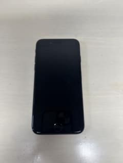 iPhone 7 Jet Black 256 GB SIMフリーのサムネイル