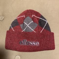 ellesse ニット帽　ビーニーのサムネイル