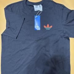 adidas ブラック Tシャツ Mサイズのサムネイル