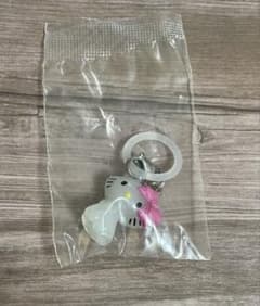 ハローキティ めじるしアクセサリー チャーミーキティのサムネイル