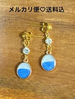 803.シンプルなカラーピアス☆ブルーのサムネイル