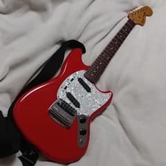 ムスタング　スクワイヤー　ヴィンテージモディファイ　美品です。のサムネイル