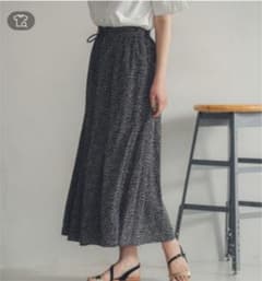 お値下げ☆サラサラサテンフレアワイドパンツのサムネイル