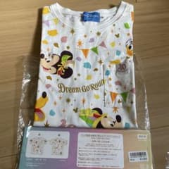 ぶたのかくに様専用2枚ディズニー　40周年　150cm Tシャツのサムネイル