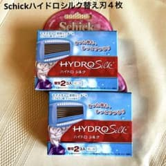 Schick ハイドロシルク 替刃4枚のサムネイル