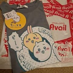 ちいかわ　ティシャツのサムネイル