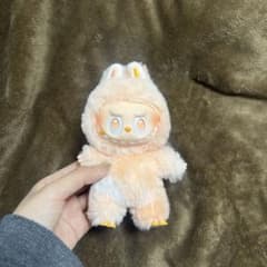 ラブブ　エナジー　新品　オレンジのサムネイル