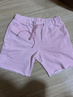 ショートパンツのサムネイル