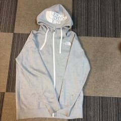 THE NORTH FACE ジップアップパーカー グレー Lのサムネイル