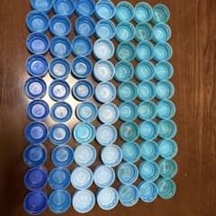 工作用 ペットボトルキャップ 青系いろいろ 70個のサムネイル