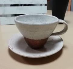 山田雅子さん　コーヒーカップと小皿セットのサムネイル