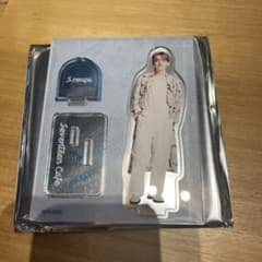 エスクプス アクスタ セブチカフェのサムネイル