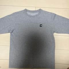 THE NORTH FACE 長袖Tシャツのサムネイル