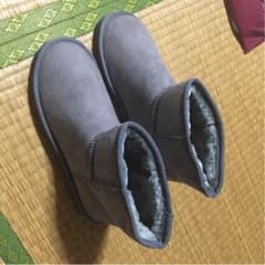 ショートブーツのサムネイル