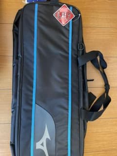 バドミントン　フューチャートーナメントラケットバックのサムネイル