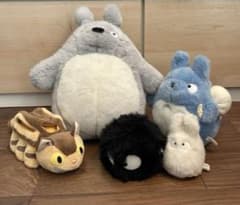 【値下げ❗️】トトロ ぬいぐるみ セットのサムネイル