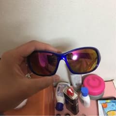 スポーツサングラスのサムネイル
